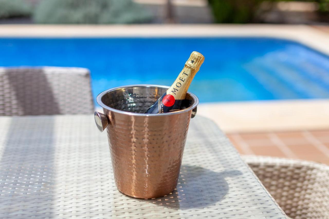 Family&Golf Villa Esmeralda - Pool - BBQ - Seaview -Aircon Caleta de Fuste Exterior foto